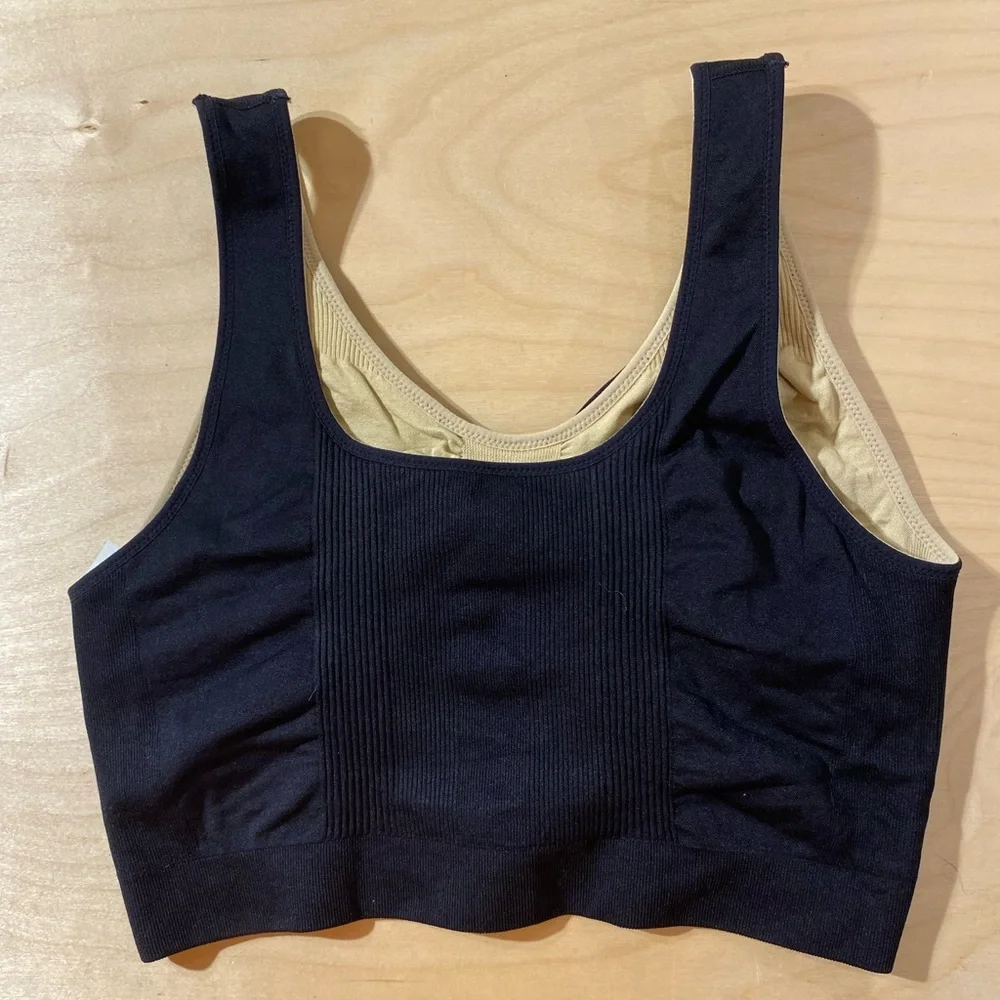 Under Outfit Black and Beige Ribbed Reversible Sports Bra 3XL (OO)